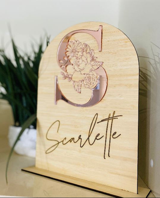 Free standing name plaque